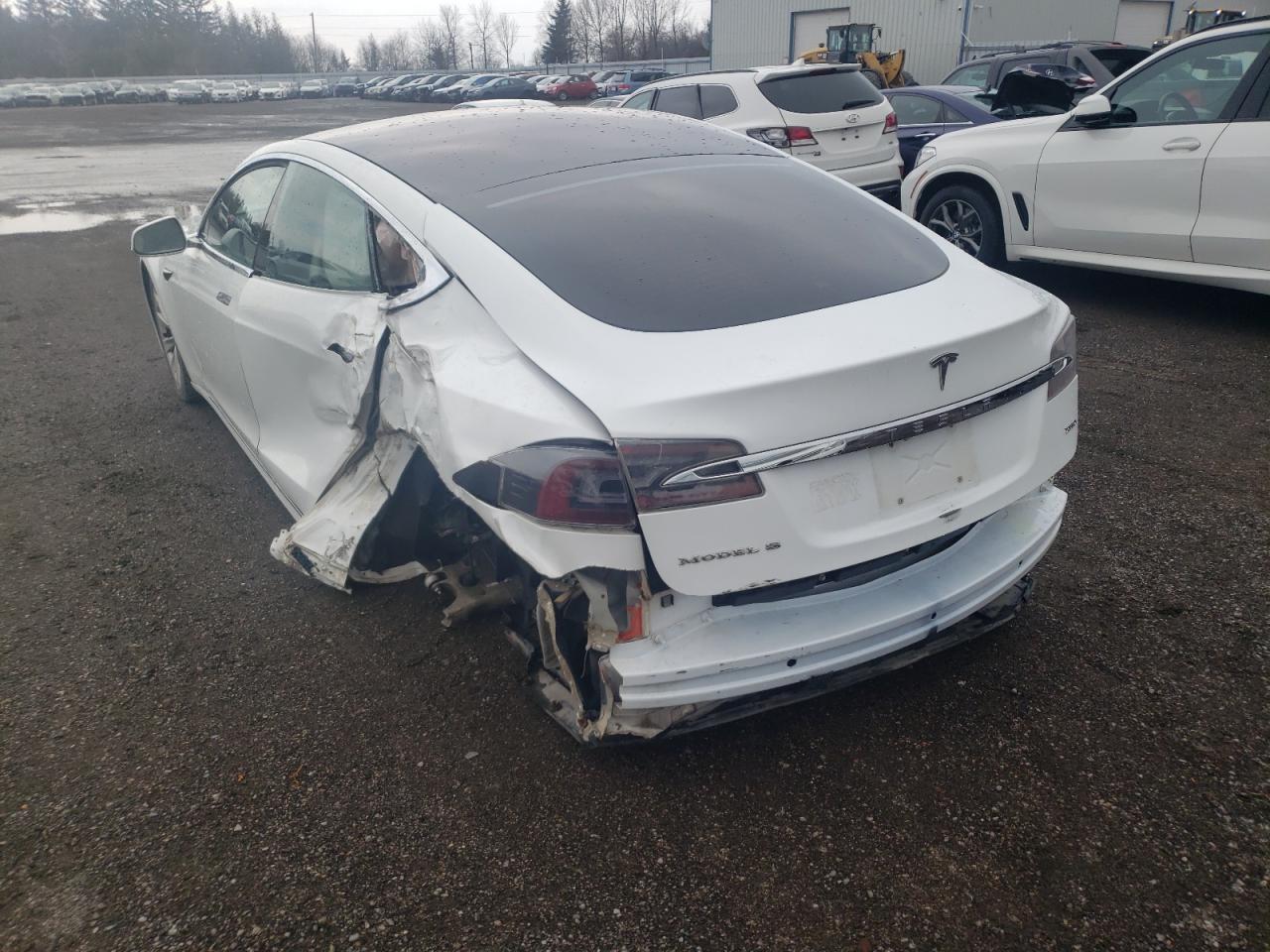 Photo 3 from auction – 2017 TESLA MODEL S with VIN 5YJSA1E26HF194617