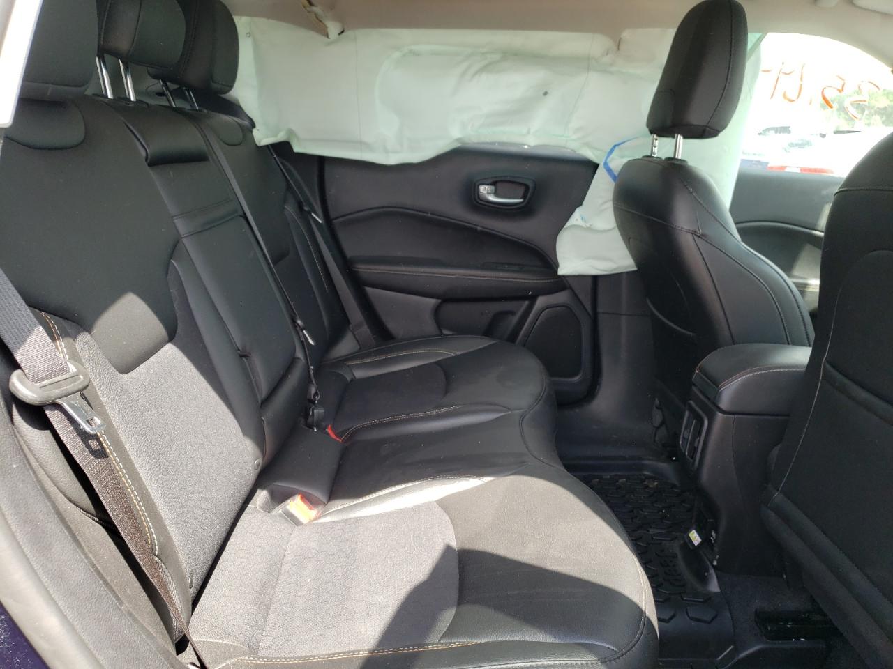 Photo 6 from auction – 2019 JEEP COMPASS LA with VIN 3C4NJCBB1KT692357