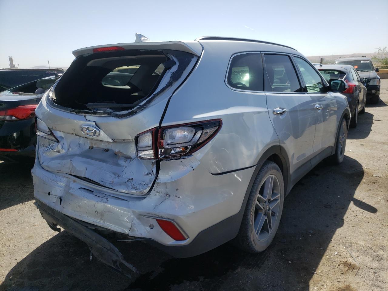 Photo 4 from auction – 2018 HYUNDAI SANTA FE S with VIN KM8SR4HF4JU285449