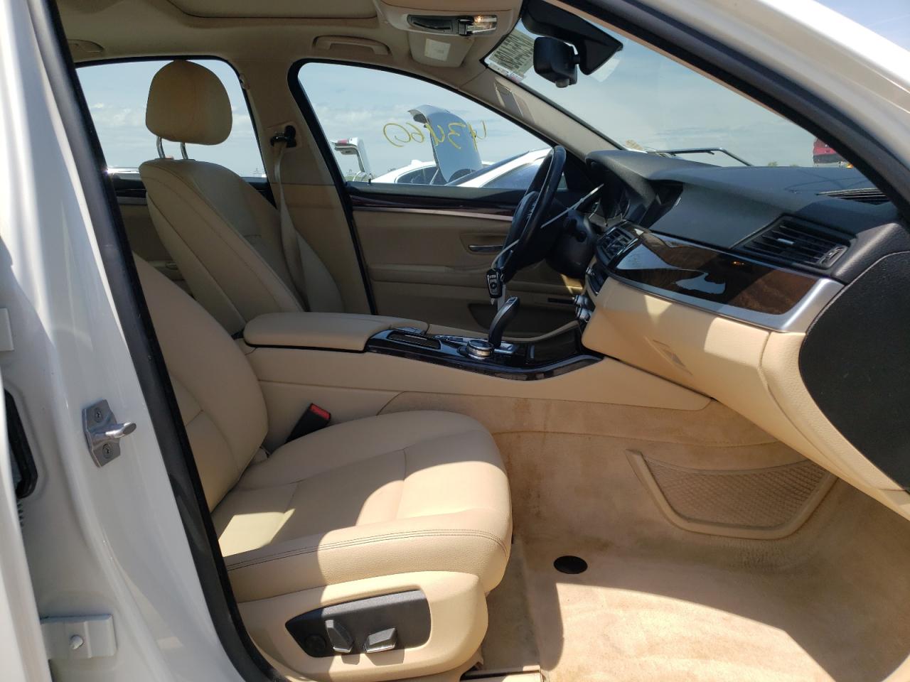 Photo 5 from auction – 2015 BMW 535 I with VIN WBA5B1C58FD918283