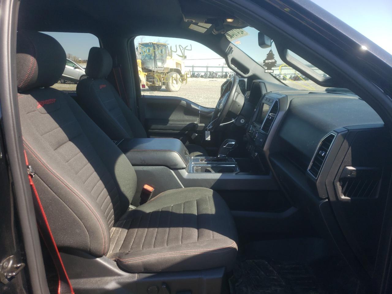 Photo 5 from auction – 2019 FORD F150 SUPER with VIN 1FTEW1E57KFA55205