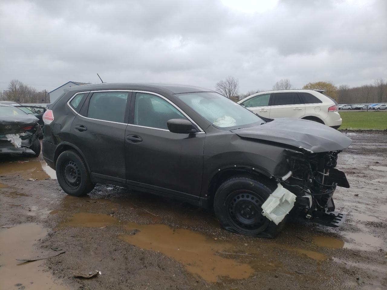 Photo 9 from auction – 2016 NISSAN ROGUE S with VIN KNMAT2MT3GP689187