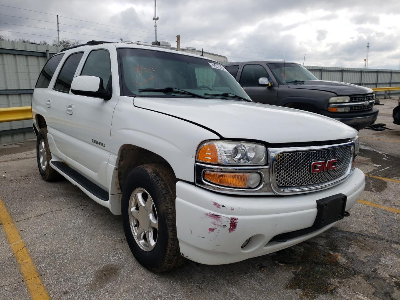 GMC DENALI 2002 with VIN 1GKEK63U22J160531 - Photo from auction