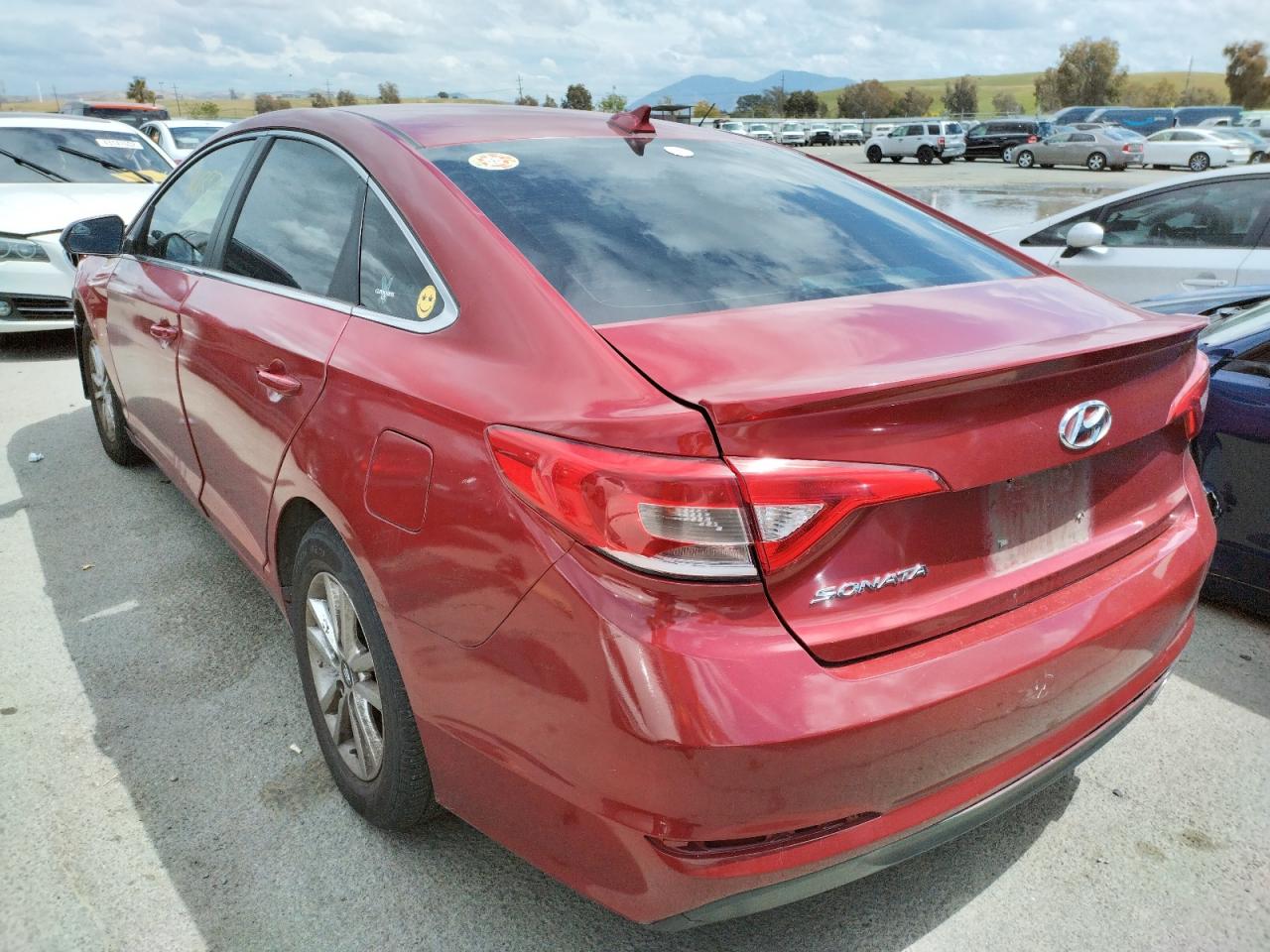 Photo 3 from auction – 2016 HYUNDAI SONATA SE with VIN 5NPE24AF5GH323306