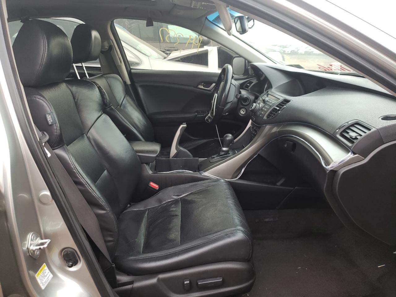 Photo 5 from auction – 2009 ACURA TSX with VIN JH4CU26659C002295