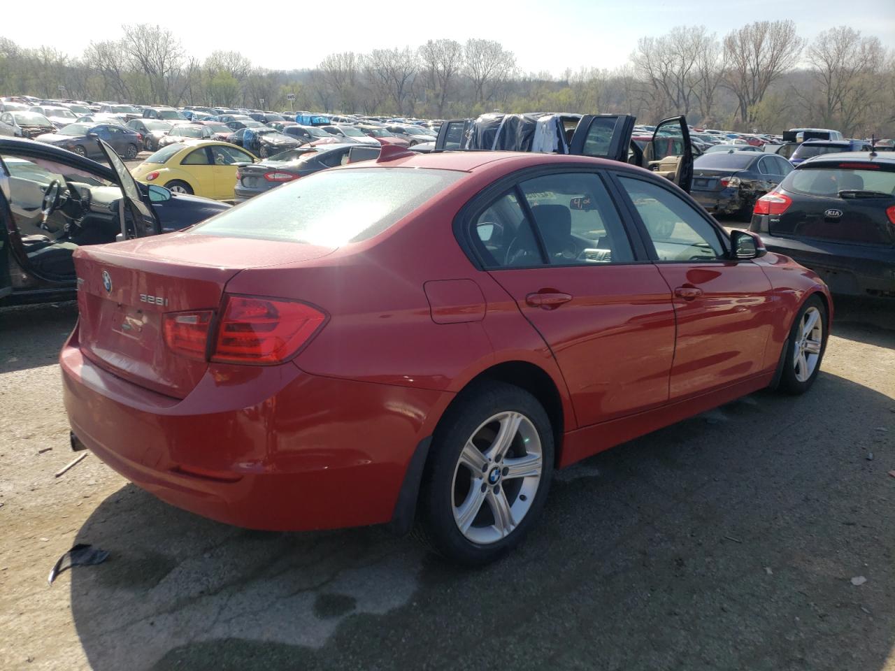 Photo 4 from auction – 2013 BMW 328 XI with VIN WBA3B3C55DF537205