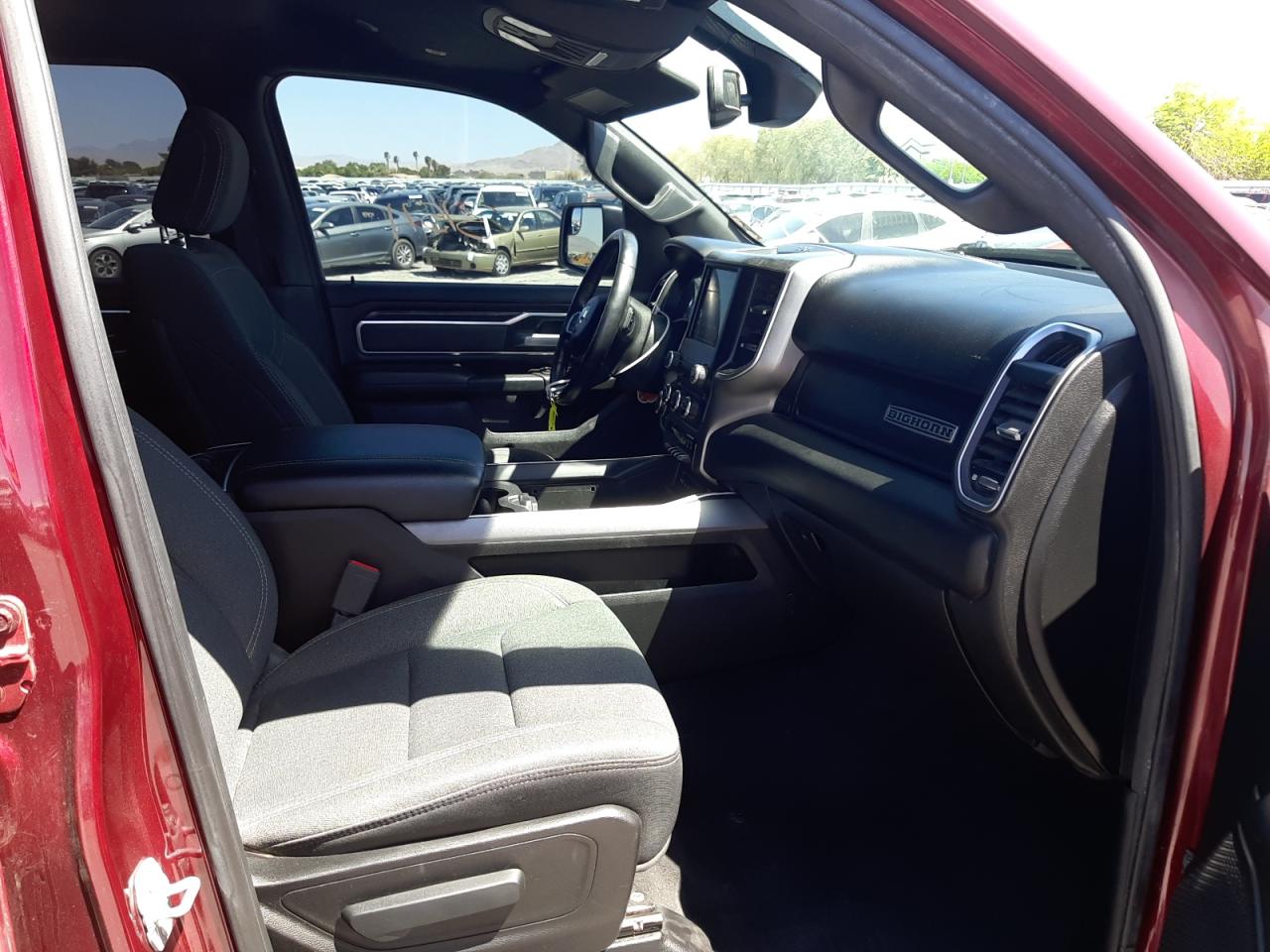 Photo 5 from auction – 2019 RAM 1500 BIG H with VIN 1C6SRFFT2KN649590