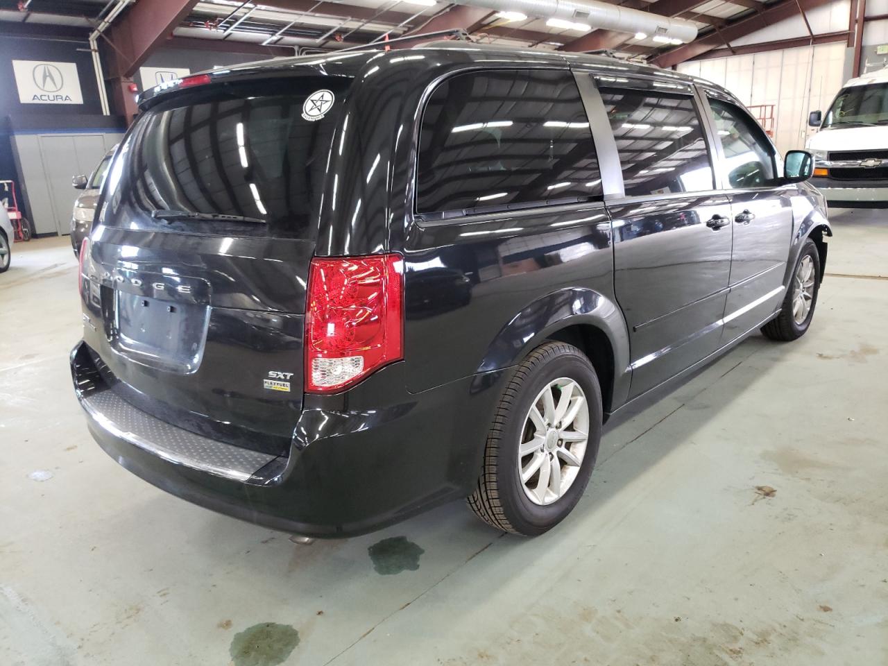 Photo 4 from auction – 2016 DODGE GRAND CARA with VIN 2C4RDGCG0GR161316