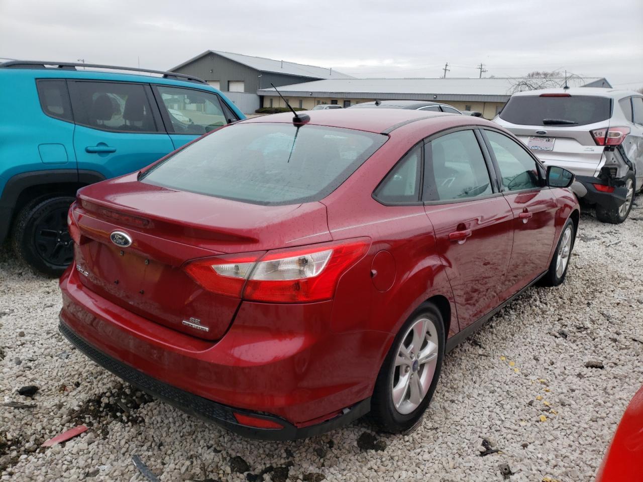 Photo 4 from auction – 2013 FORD FOCUS SE with VIN 1FADP3F21DL165119
