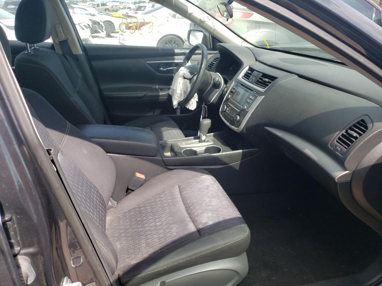 Photo 5 from auction – 2016 NISSAN ALTIMA 2.5 with VIN 1N4AL3AP8GN327192