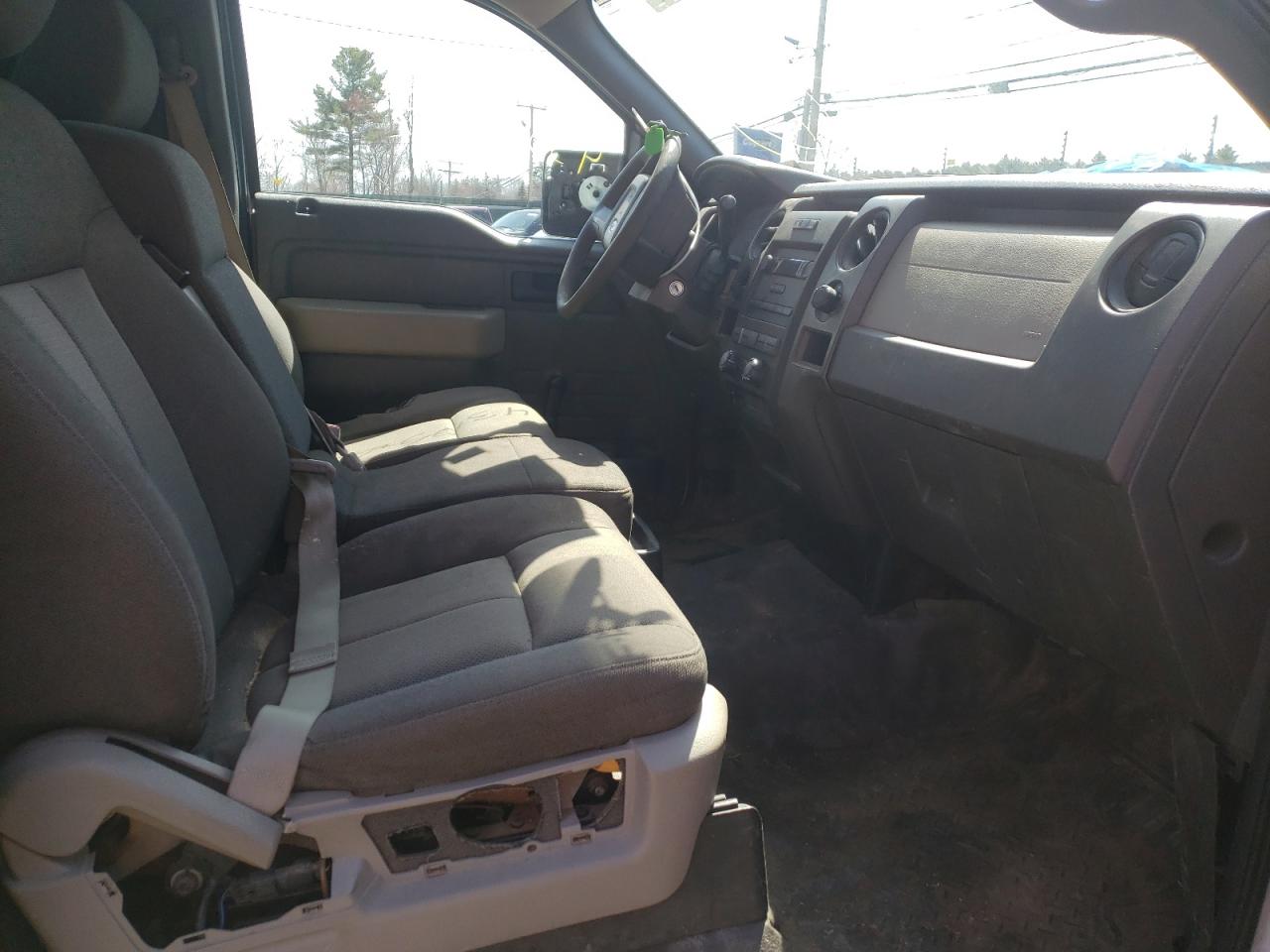 صورة رقم 5 من المزاد - 2010 FORD F150 مع VIN 1FTMF1CW4AKB05099