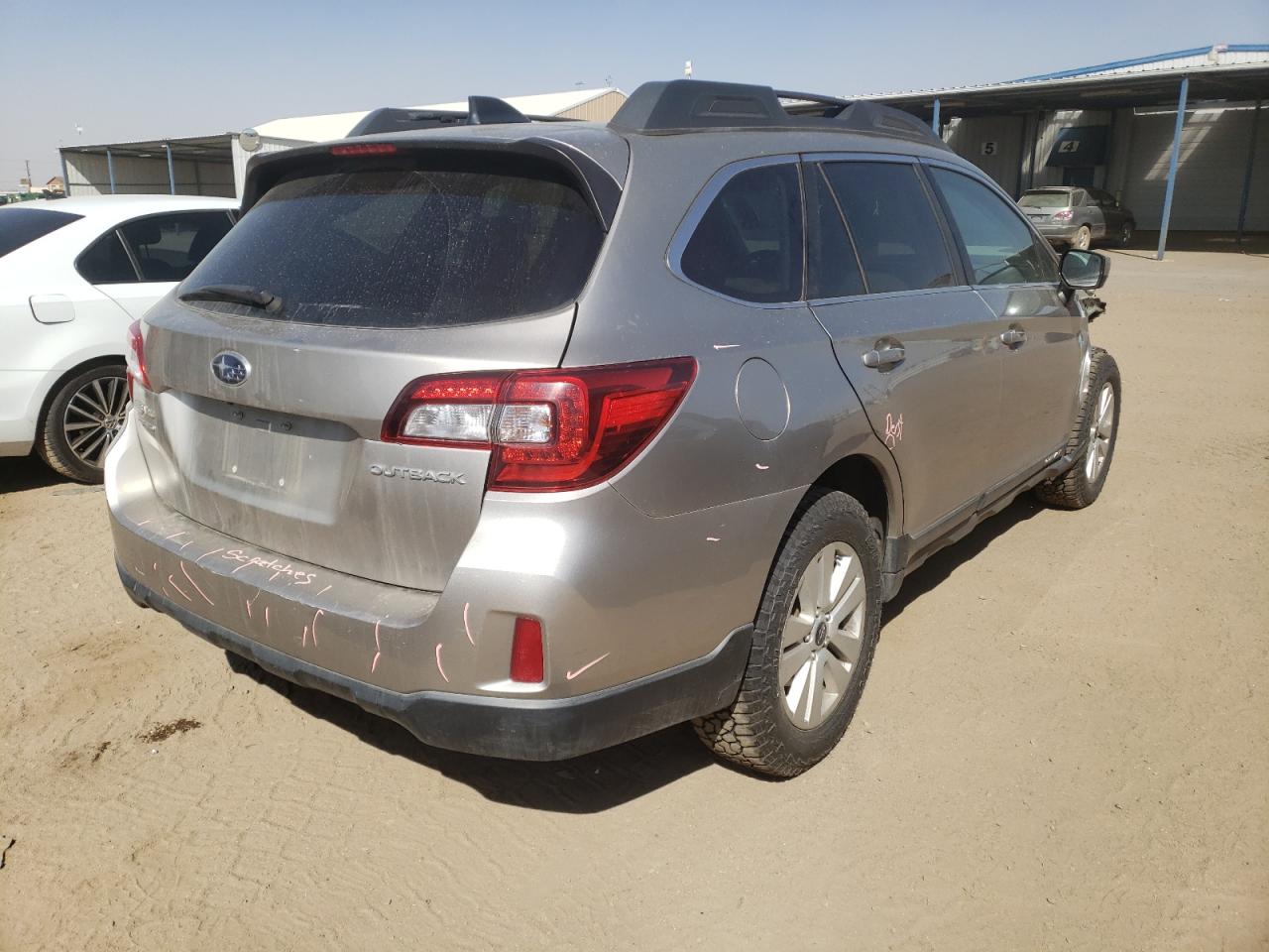 Снимка 4 от търг – 2016 SUBARU OUTBACK 2. с VIN 4S4BSBCC2G3312426