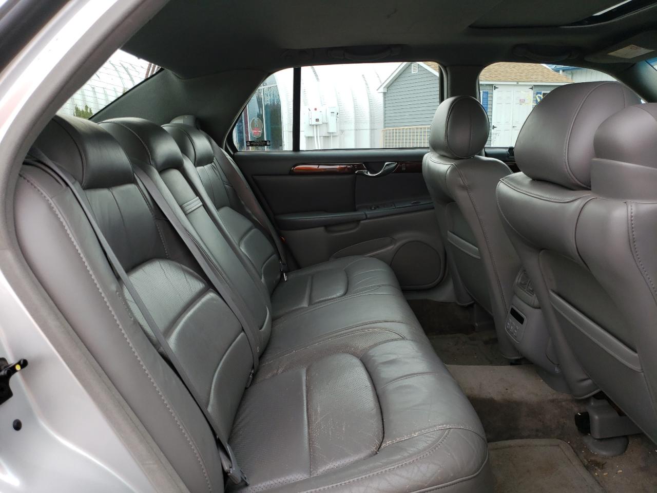 صورة رقم 6 من المزاد - 2003 CADILLAC DEVILLE DT مع VIN 1G6KF57903U126836