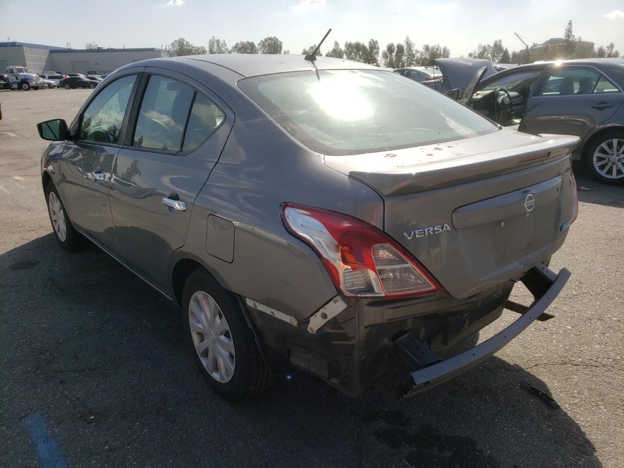 Photo 3 from auction – 2017 NISSAN VERSA S with VIN 3N1CN7AP2HL816356