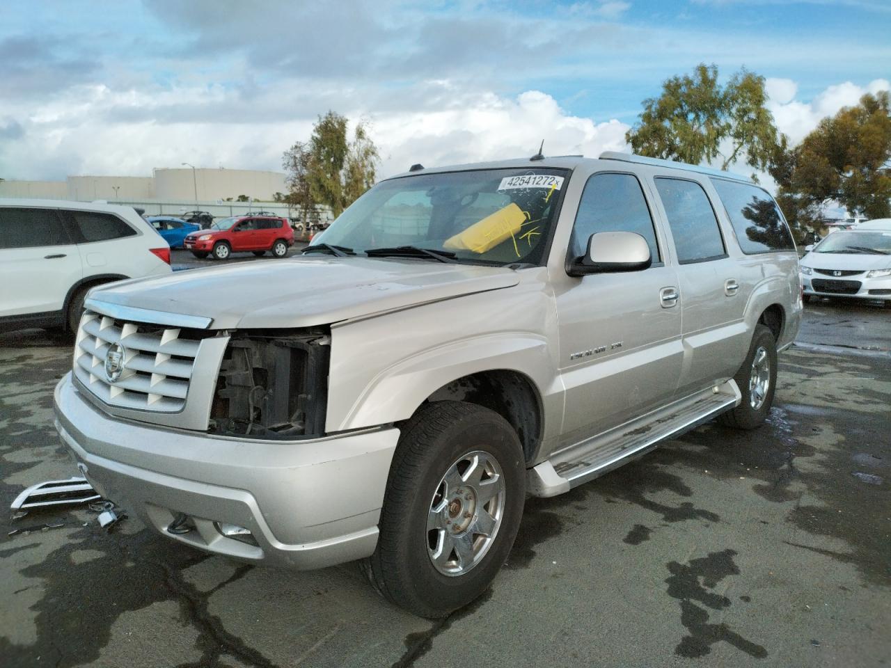 Photo 2 from auction – 2005 CADILLAC ESCALADE E with VIN 3GYFK66N35G104263