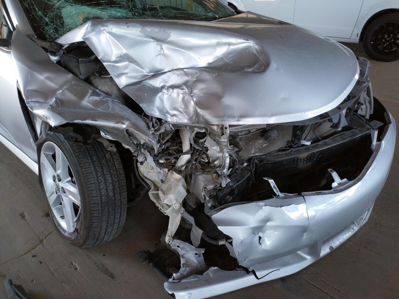 Photo 9 from auction – 2012 TOYOTA CAMRY BASE with VIN 4T1BF1FK4CU045828