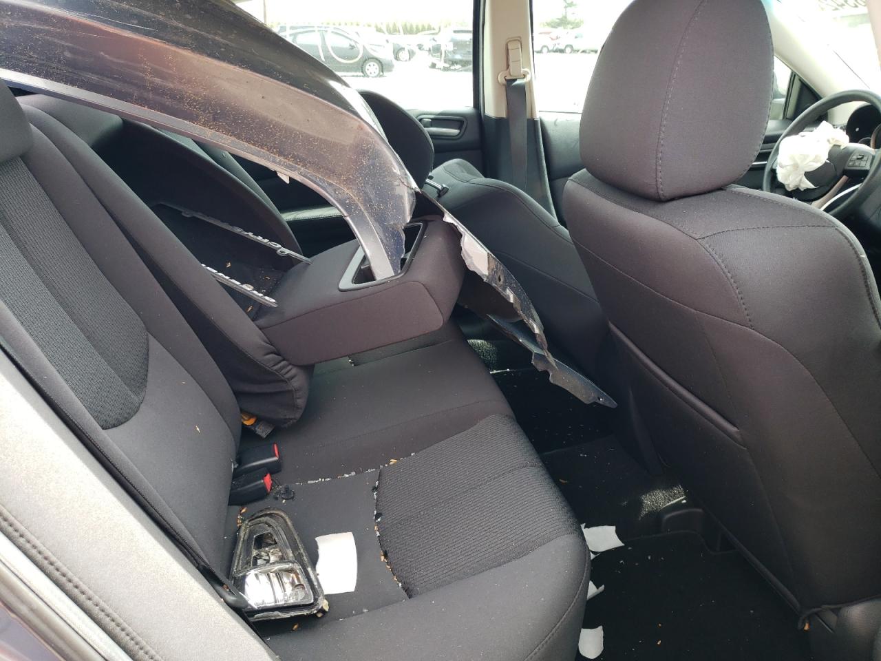 Photo 6 from auction – 2011 MAZDA 6 I with VIN 1YVHZ8BH8B5M25346