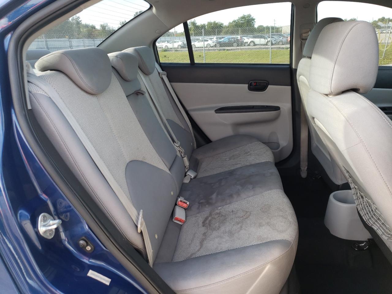Photo 6 from auction – 2010 HYUNDAI ACCENT GLS with VIN KMHCN4AC3AU485268