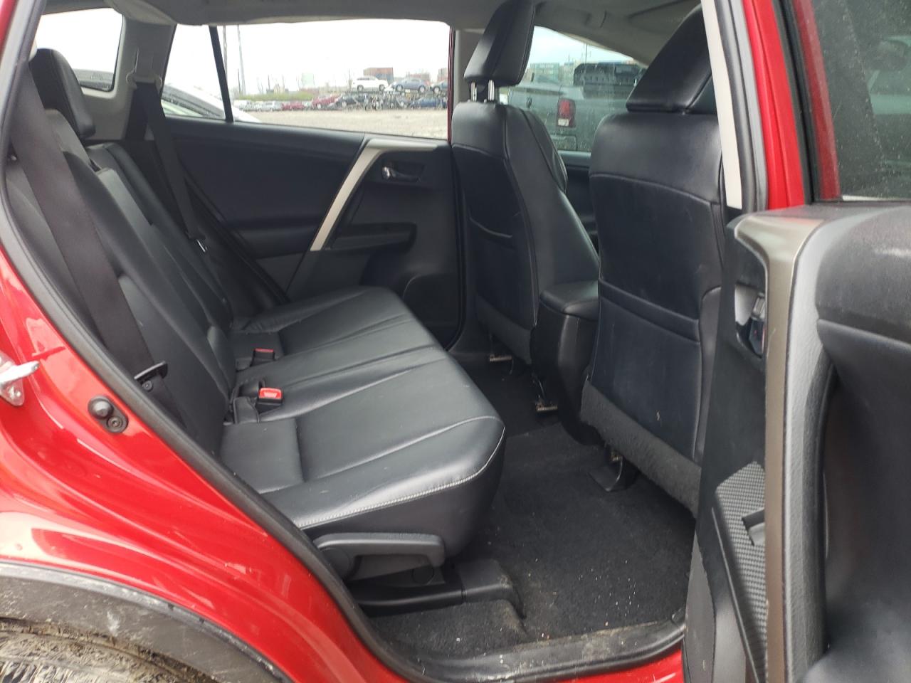 Photo 6 from auction – 2014 TOYOTA RAV4 LIMIT with VIN 2T3DFREV6EW176644