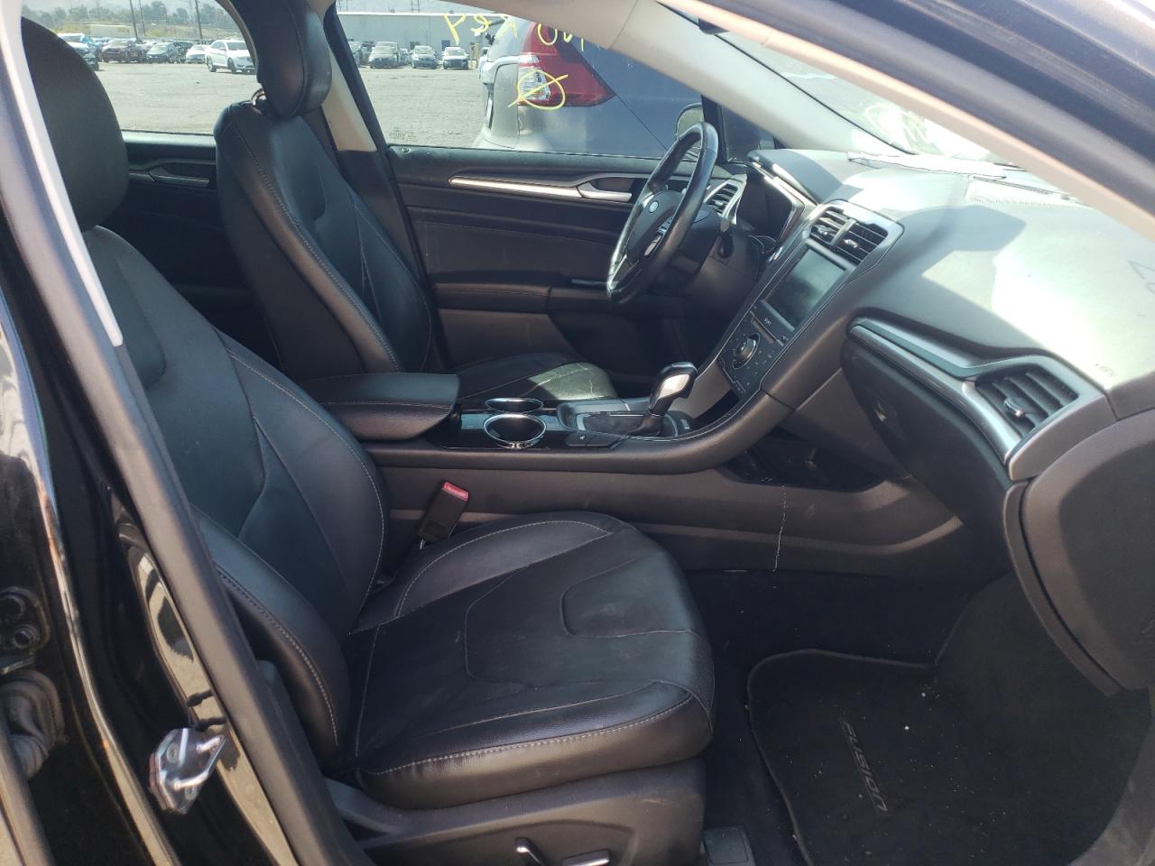 Photo 5 from auction – 2013 FORD FUSION TIT with VIN 3FA6P0RU3DR297126