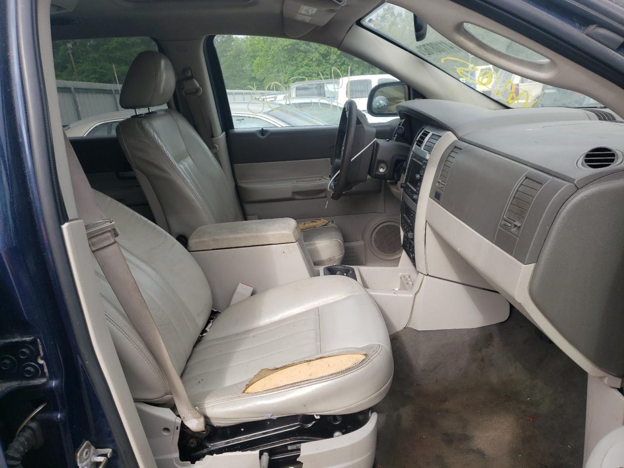 Photo 5 from auction – 2005 DODGE DURANGO LI with VIN 1D8HB58D15F560939