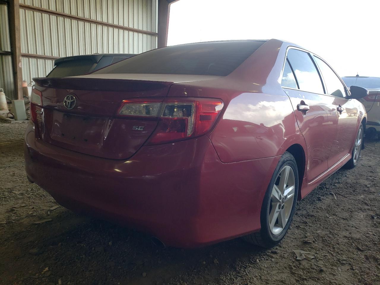 Photo 4 from auction – 2012 TOYOTA CAMRY BASE with VIN 4T1BF1FK8CU569743