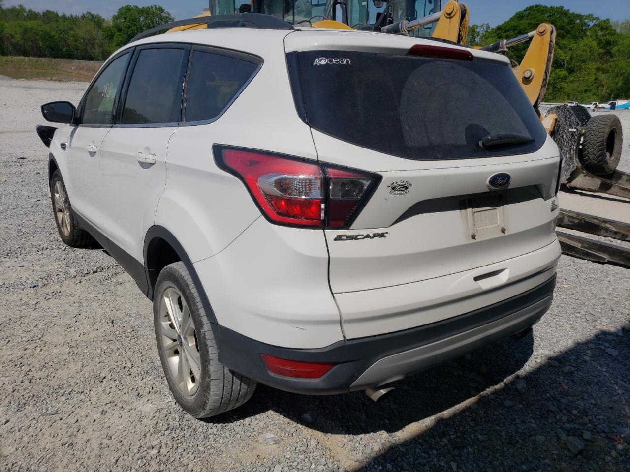 Photo 3 from auction – 2018 FORD ESCAPE SE with VIN 1FMCU9GD7JUB29115