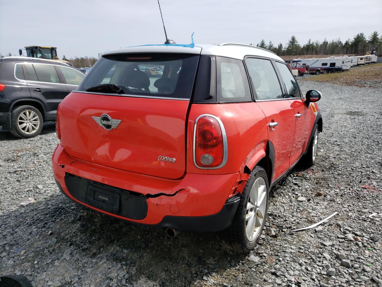 Photo 4 from auction – 2012 MINI COOPER COU with VIN WMWZB3C59CWM04360