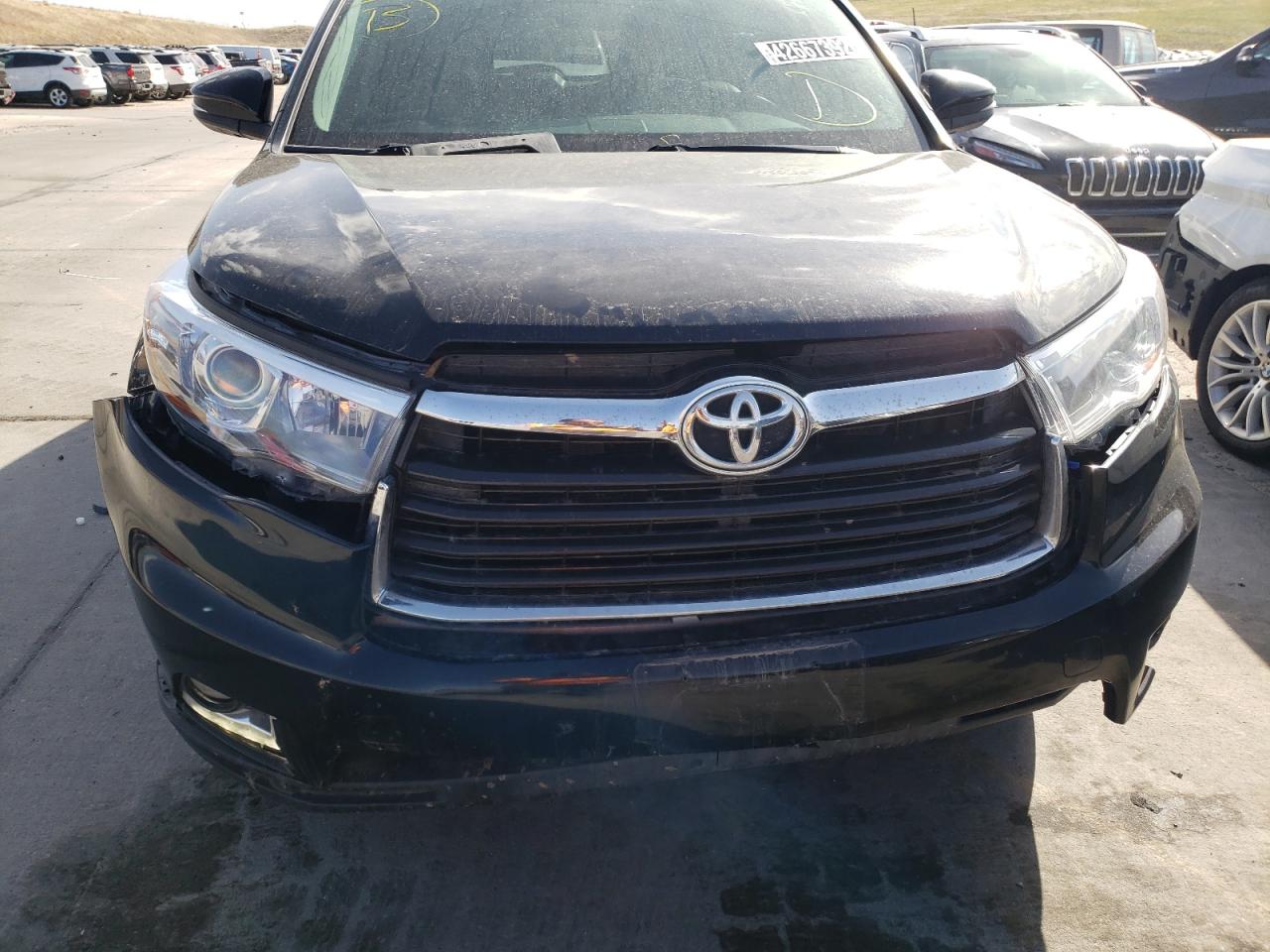Photo 9 from auction – 2015 TOYOTA HIGHLANDER with VIN 5TDDKRFH7FS144910