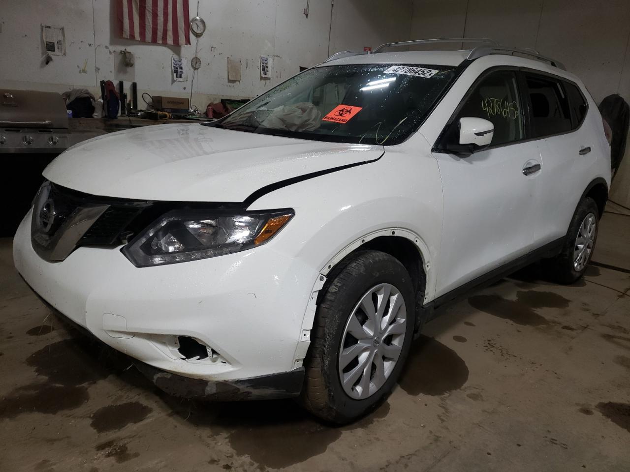 Photo 2 from auction – 2016 NISSAN ROGUE S with VIN JN8AT2MV9GW153338