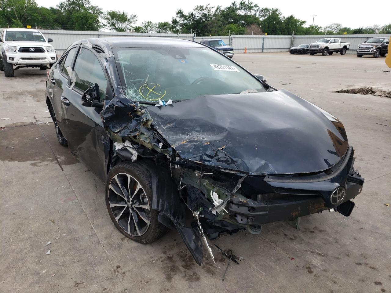 TOYOTA COROLLA L 2019 with VIN 5YFBURHE3KP926564 - Photo from auction