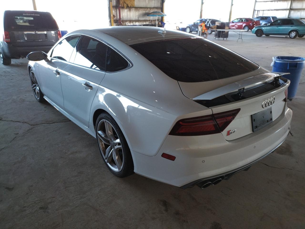 Photo 3 from auction – 2016 AUDI S7 PRESTIG with VIN WAUW2AFC4GN027028