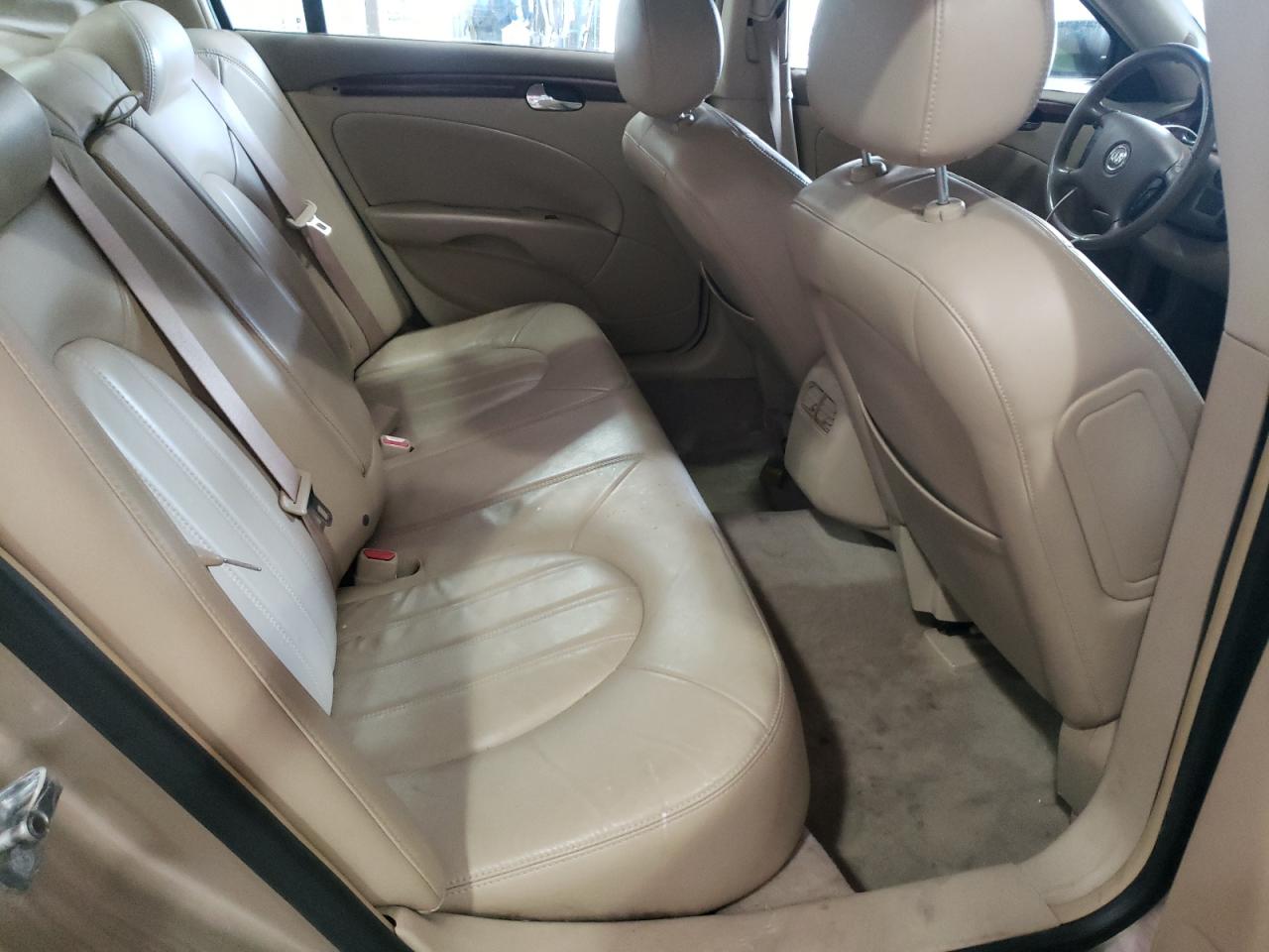 Photo 6 from auction – 2006 BUICK LUCERNE CX with VIN 1G4HD57226U153990