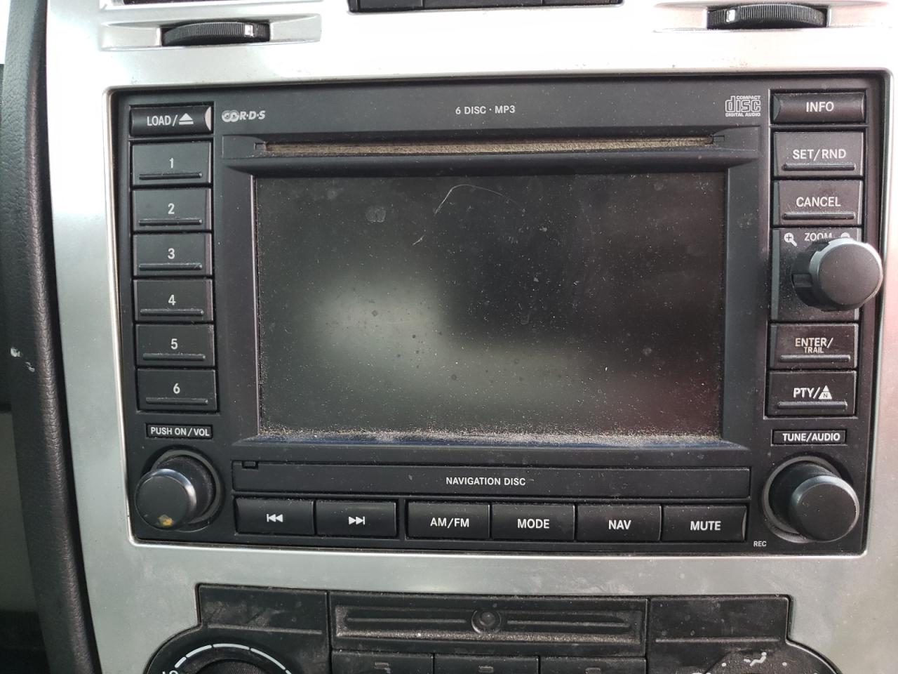 Photo 9 from auction – 2006 CHRYSLER 300 with VIN 2C3KA53G36H169806
