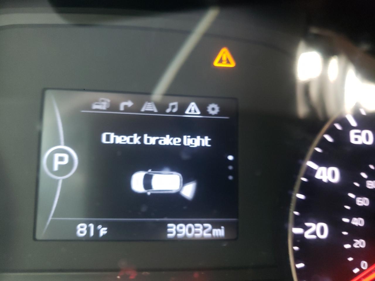 Photo 8 from auction – 2018 KIA SPORTAGE E with VIN KNDPN3AC6J7354298