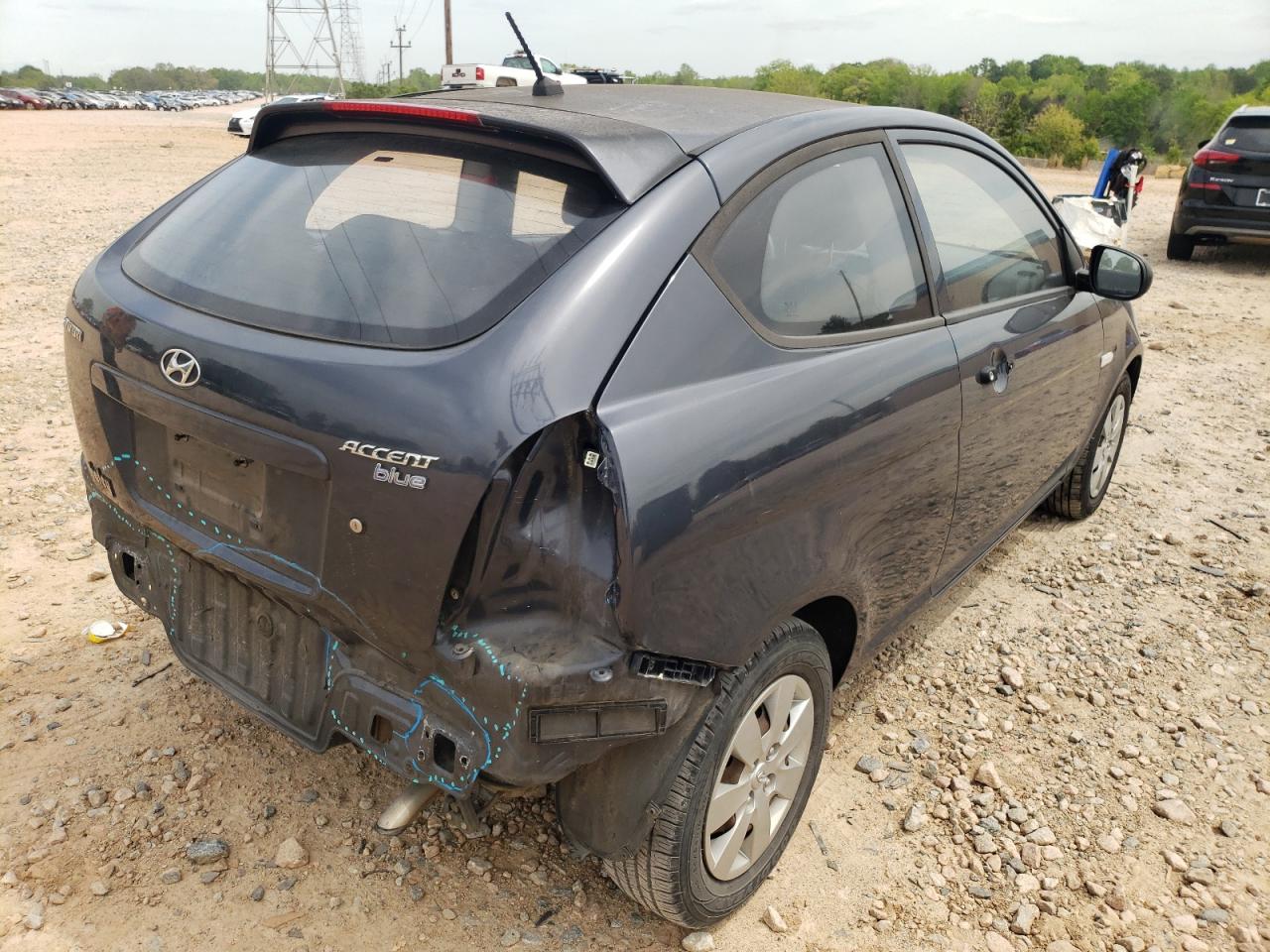 Photo 4 from auction – 2010 HYUNDAI ACCENT BLU with VIN KMHCM3AC4AU182142