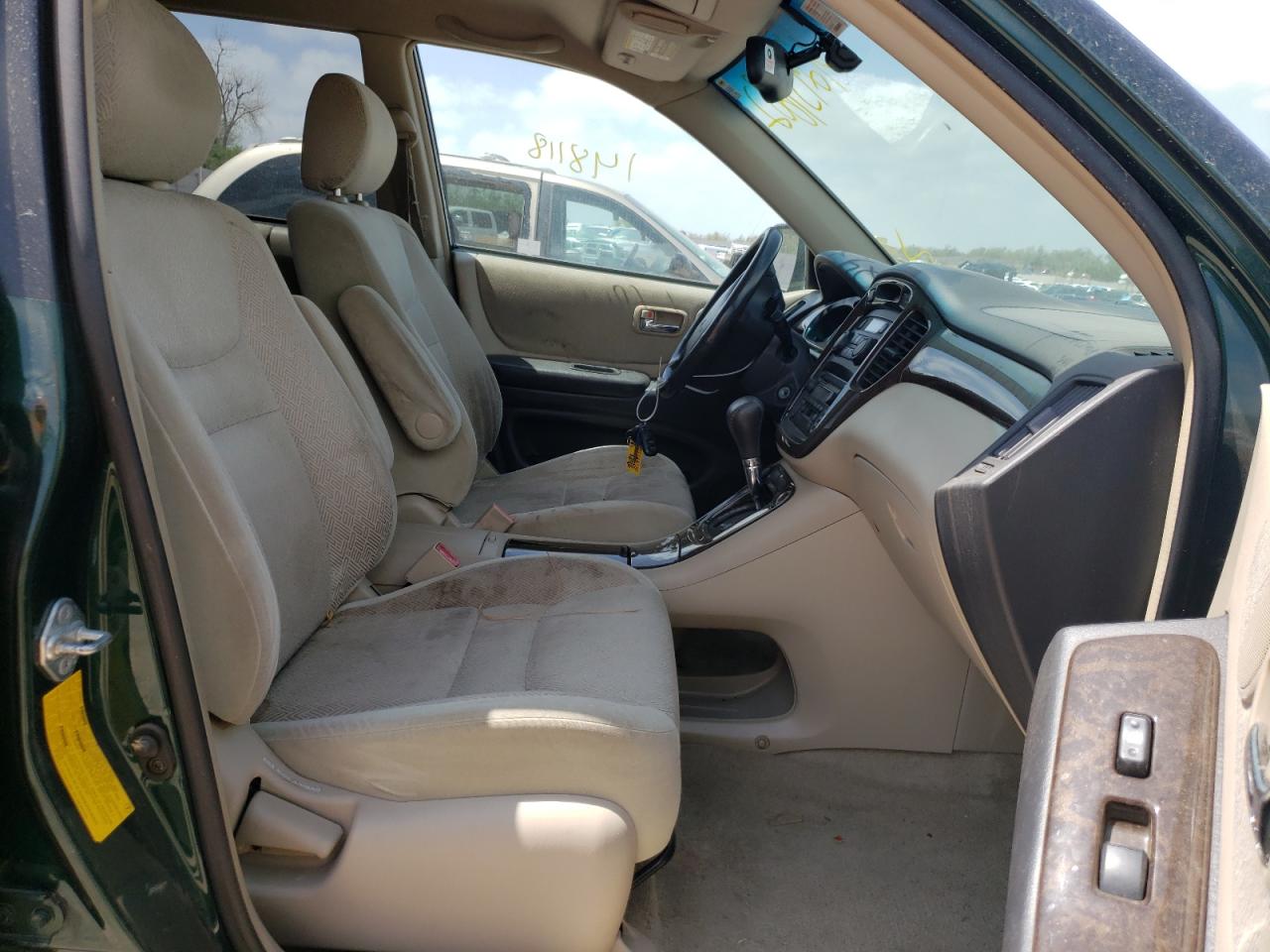 Photo 5 from auction – 2003 TOYOTA HIGHLANDER with VIN JTEGF21A330110900
