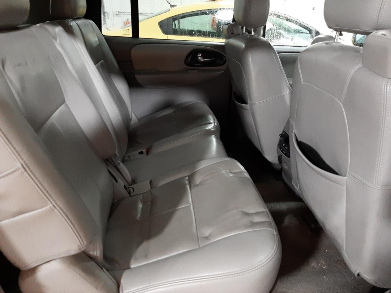 Photo 6 from auction – 2005 CHEVROLET TRAILBLAZE with VIN 1GNET16S856183221