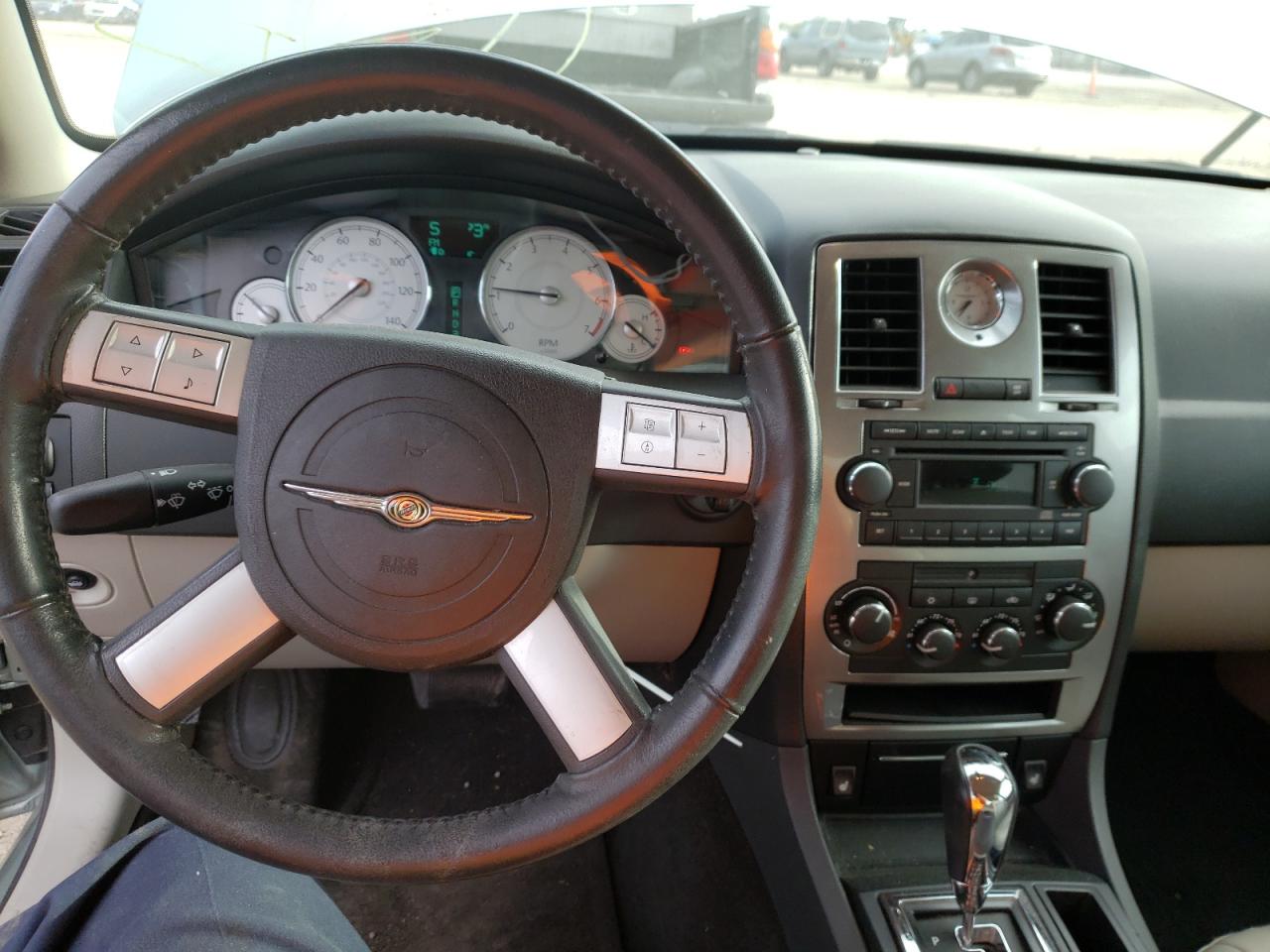 Photo 9 from auction – 2005 CHRYSLER 300 TOURIN with VIN 2C3JA53G45H175270