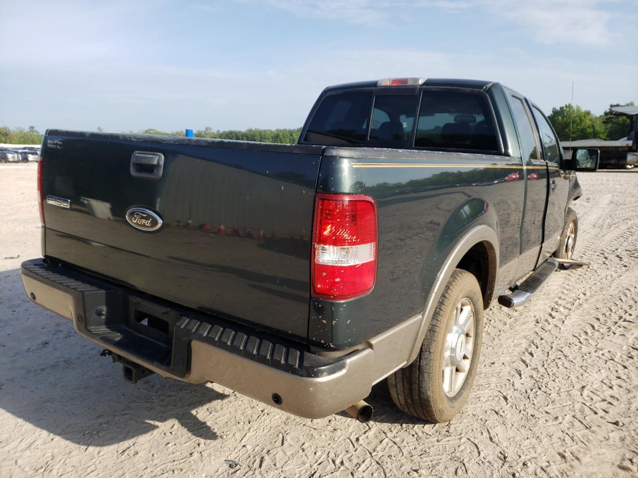Photo 4 from auction – 2004 FORD F150 with VIN 1FTPX12524NB53660