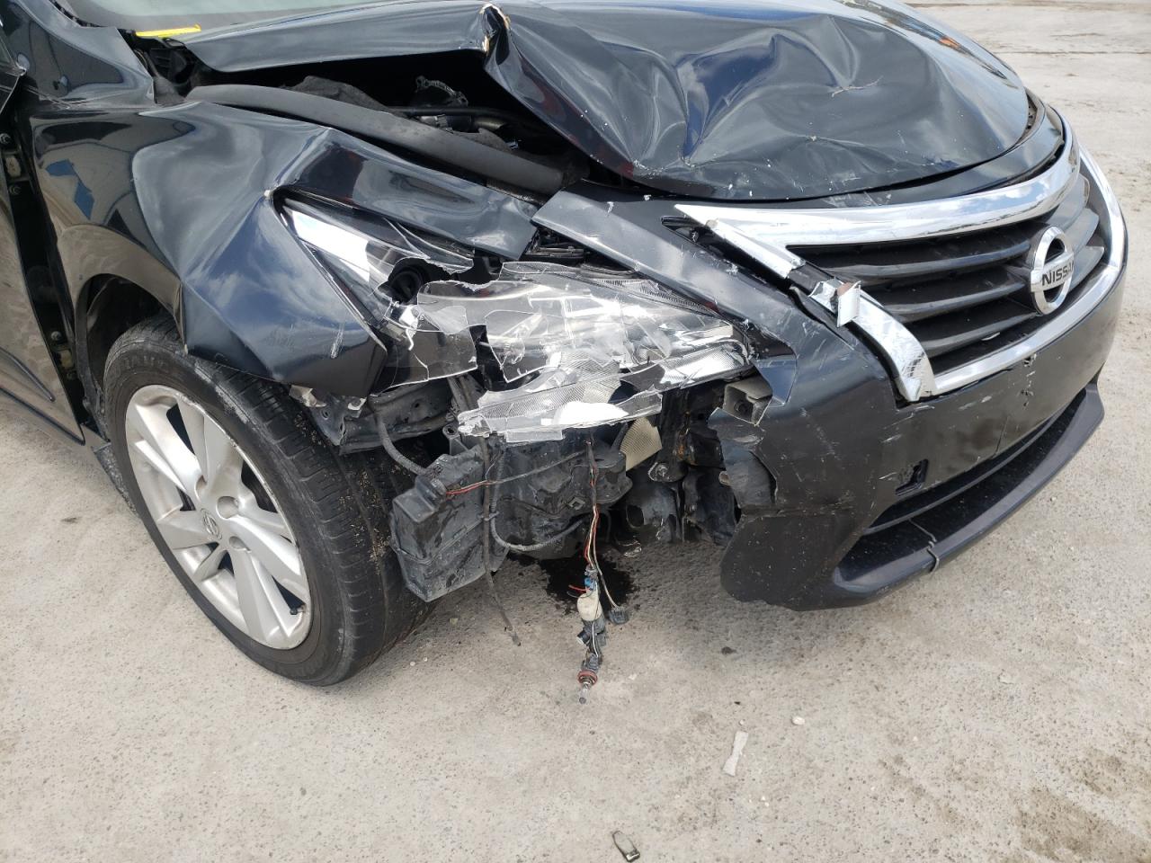 Photo 9 from auction – 2015 NISSAN ALTIMA 2.5 with VIN 1N4AL3AP0FN374053