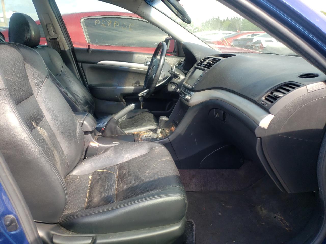 Photo 5 from auction – 2004 ACURA TSX with VIN JH4CL96964C026880