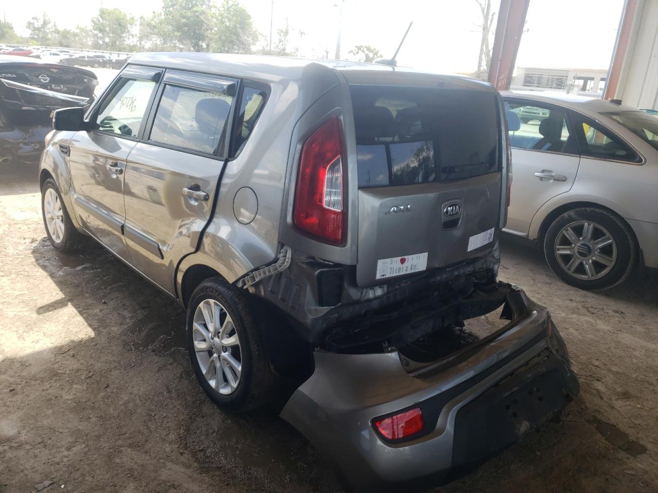 Photo 3 from auction – 2013 KIA SOUL + with VIN KNDJT2A60D7628292