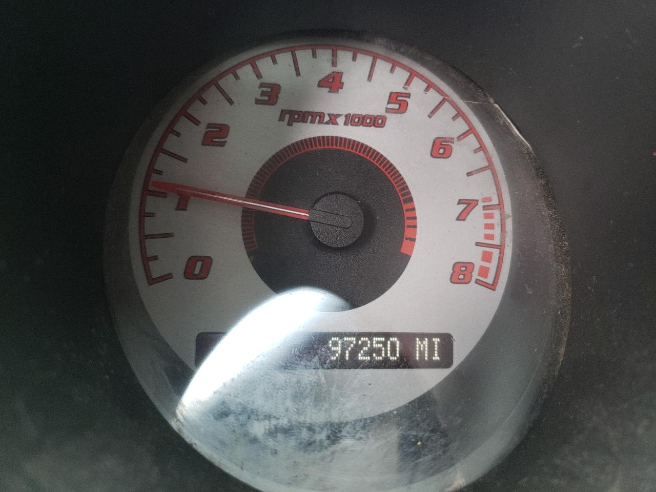 Photo 8 from auction – 2008 PONTIAC SOLSTICE with VIN 1G2MB35B58Y131319