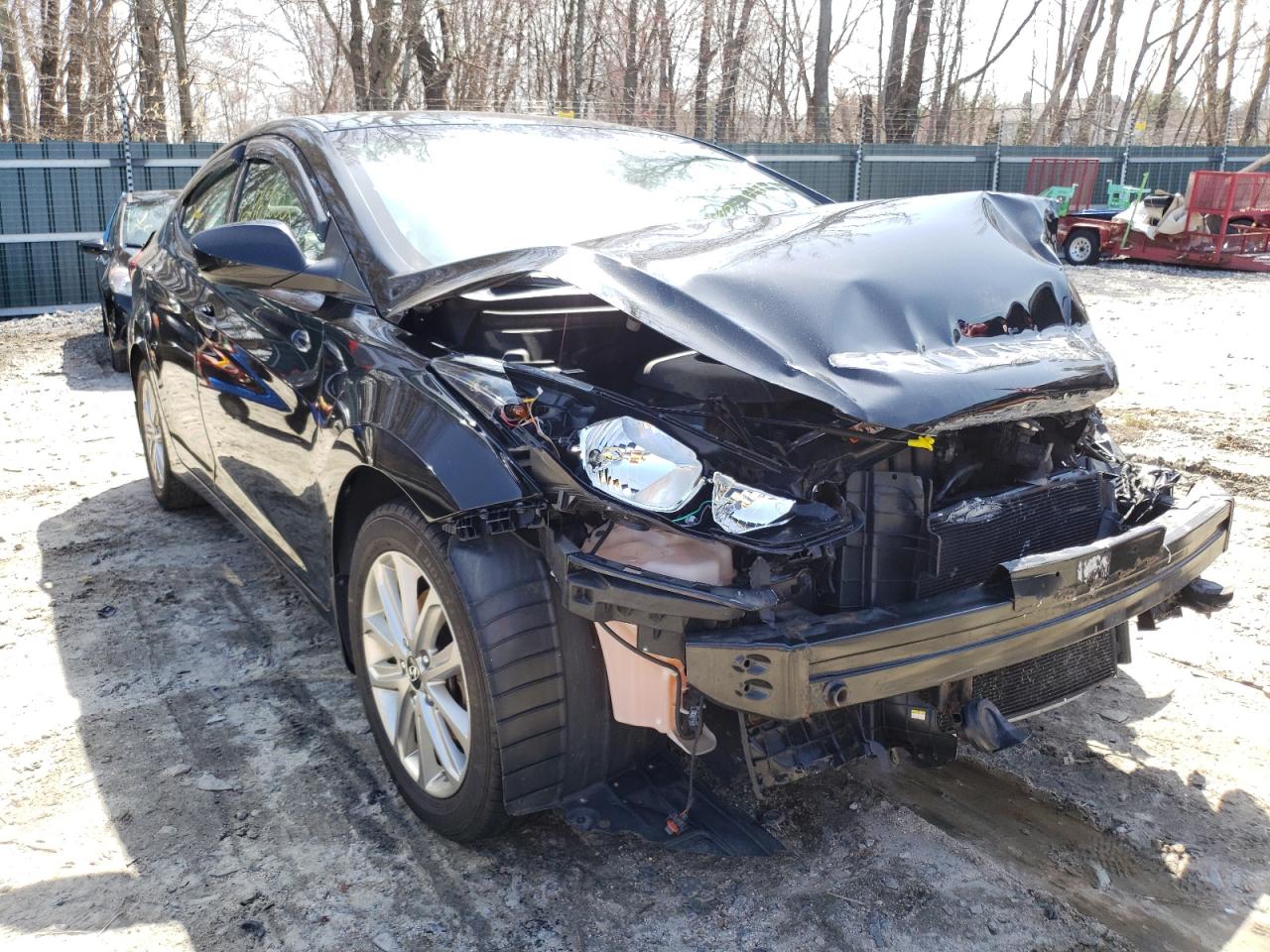 HYUNDAI ELANTRA SE 2014 with VIN KMHDH4AE0EU070640 - Photo from auction