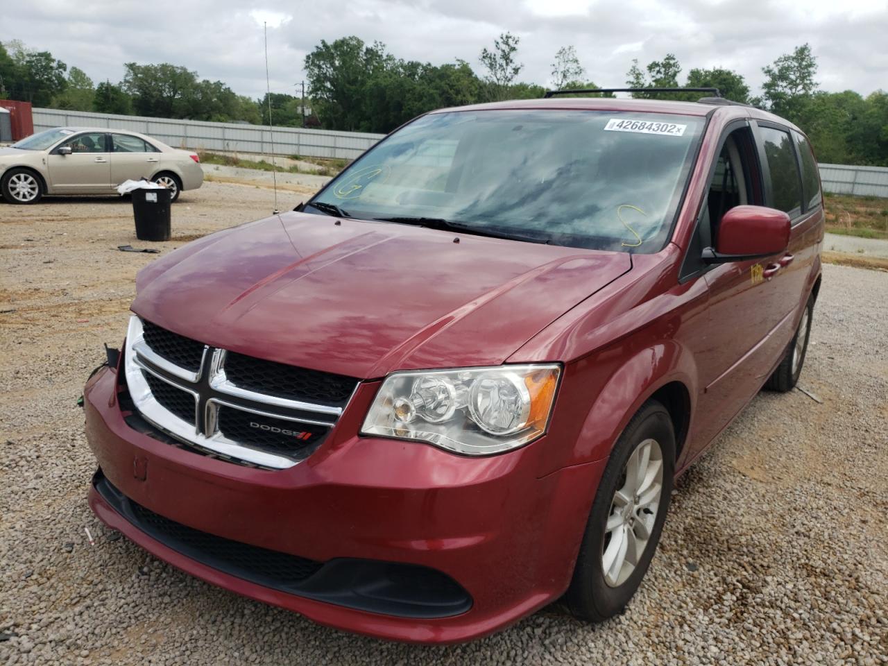 Photo 2 from auction – 2014 DODGE GRAND CARA with VIN 2C4RDGCG5ER390622