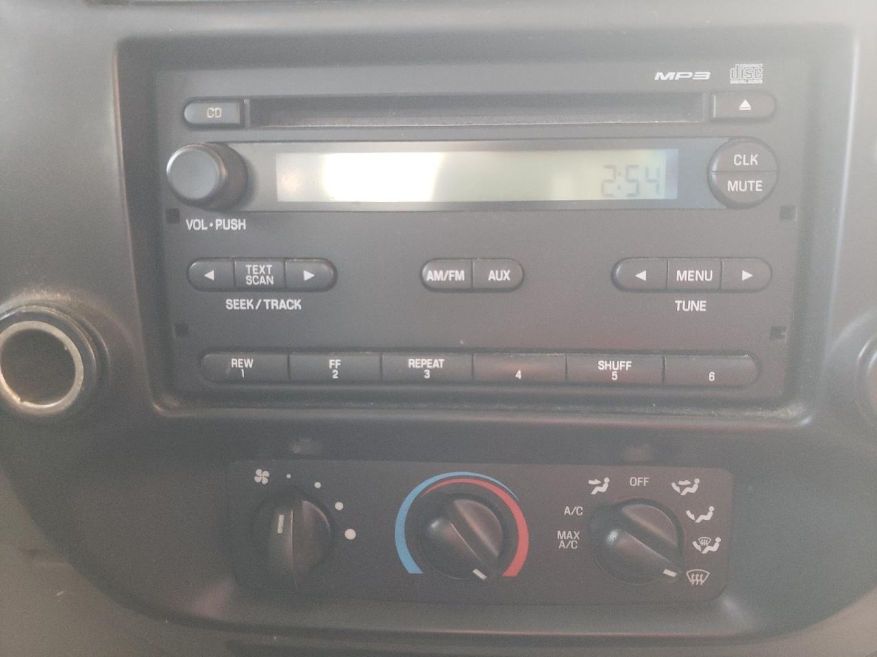Photo 9 from auction – 2010 FORD RANGER with VIN 1FTKR1AD1APA55846