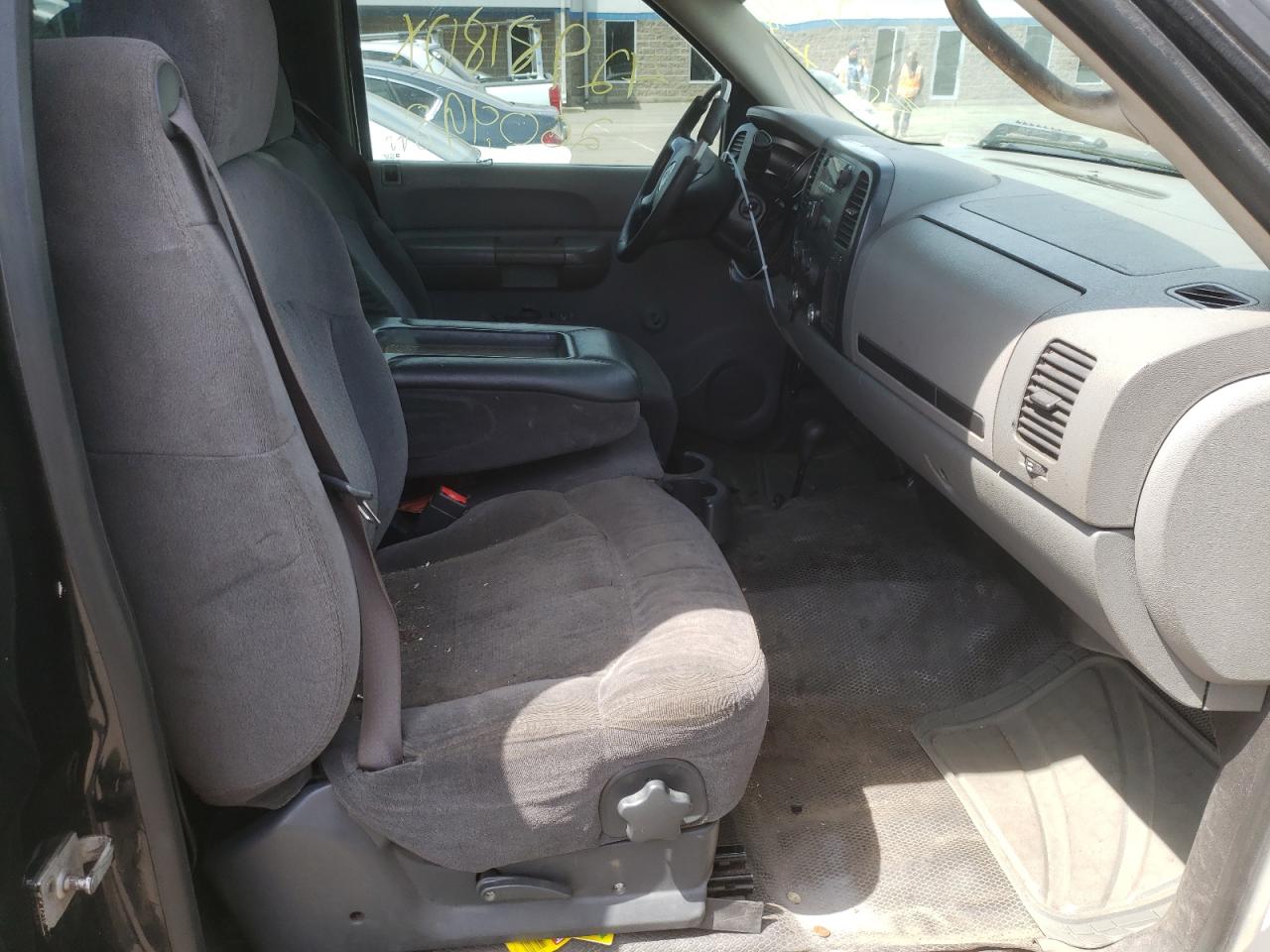 Photo 5 from auction – 2008 GMC SIERRA K25 with VIN 1GTHK24K08E203036