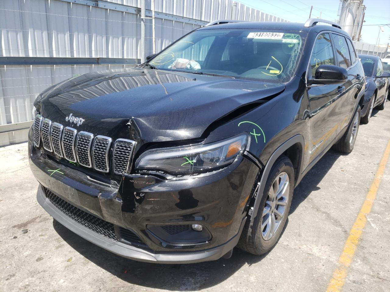 Photo 2 from auction – 2020 JEEP CHEROKEE L with VIN 1C4PJLLB8LD542650