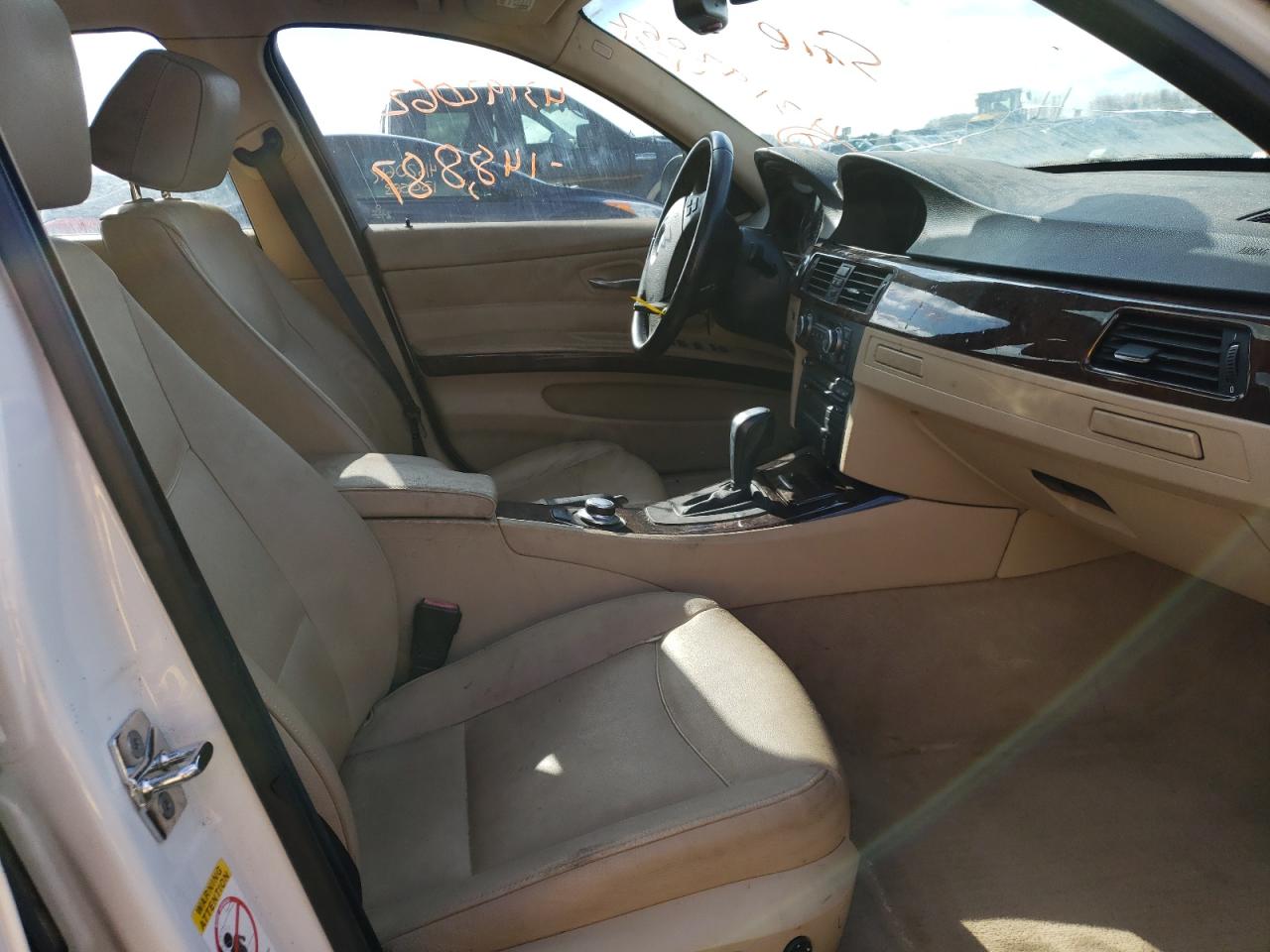 Photo 5 from auction – 2008 BMW 328 I with VIN WBAVA33538KX88619
